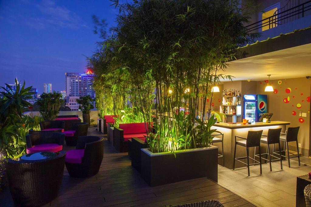 Emm Hotel Saigon Ho Chi Minh City Exterior photo